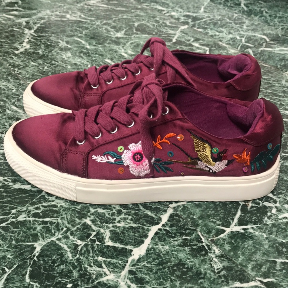 EUC MAROON RED SATIN EMBROIDERED SNEAKERS SIZE 6